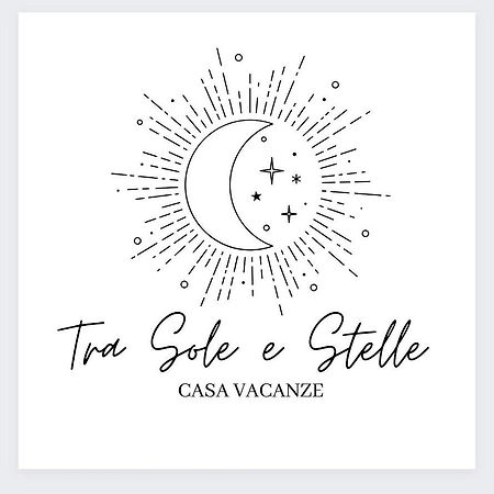 Fra Sole E Stelle Apartamento Bari Exterior foto