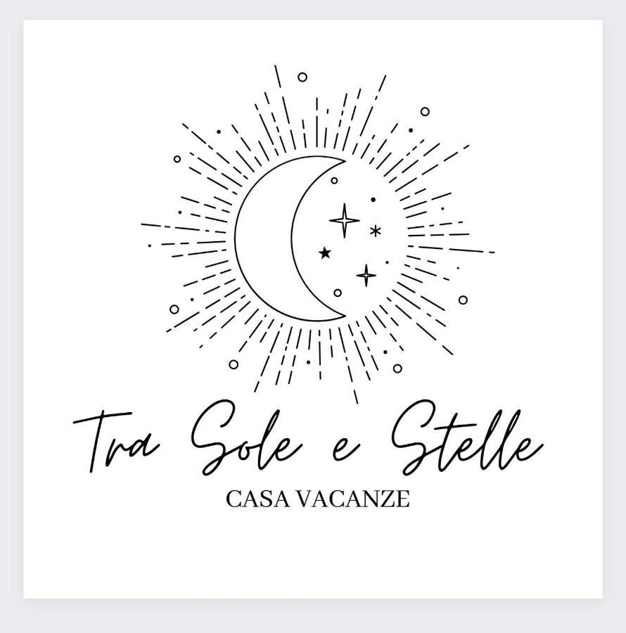 Fra Sole E Stelle Apartamento Bari Exterior foto